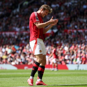 迪马：那不勒斯希望今日与曼联谈妥先租后买霍伊伦，总价4500万欧